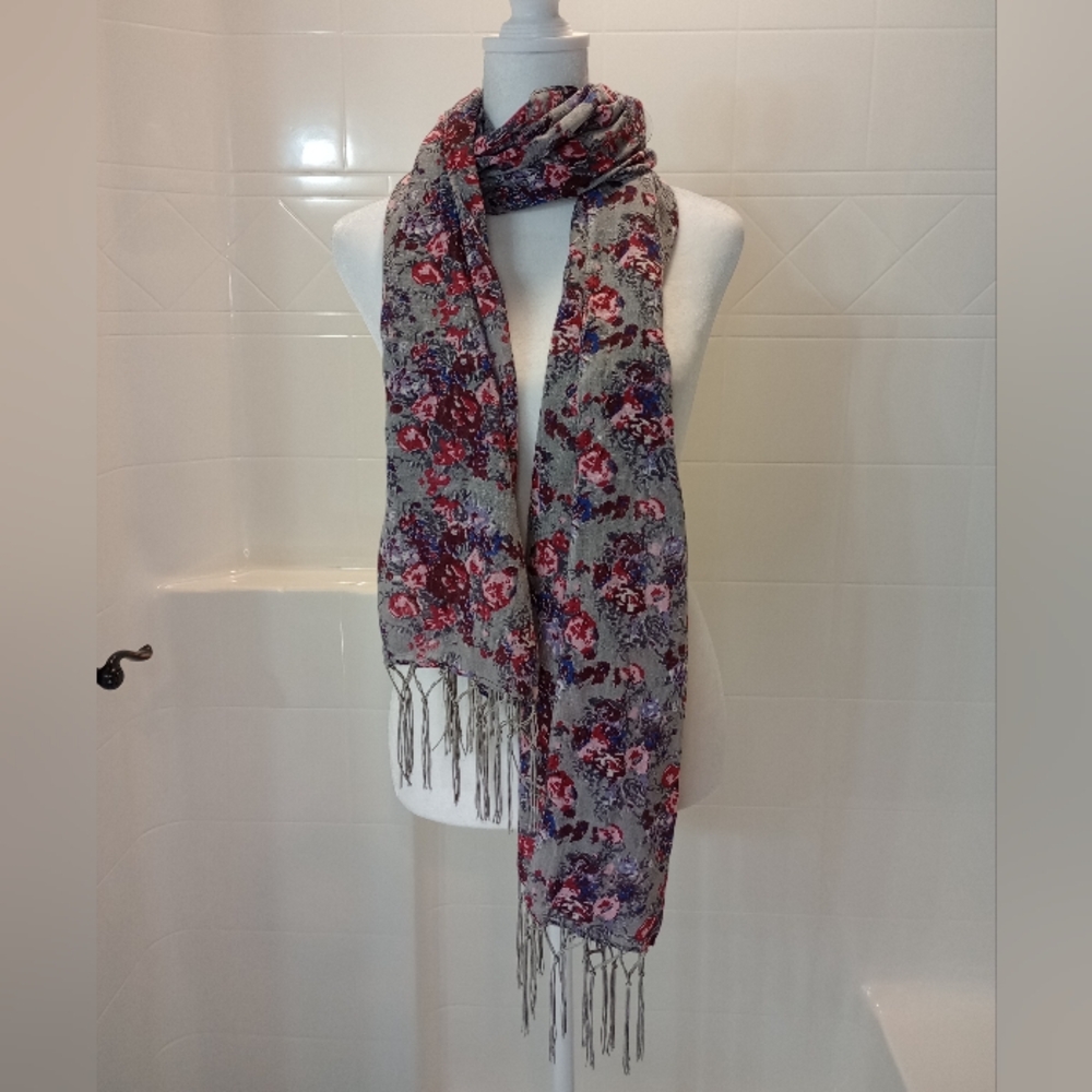 Lightweight Flower Scarf with Fringe
